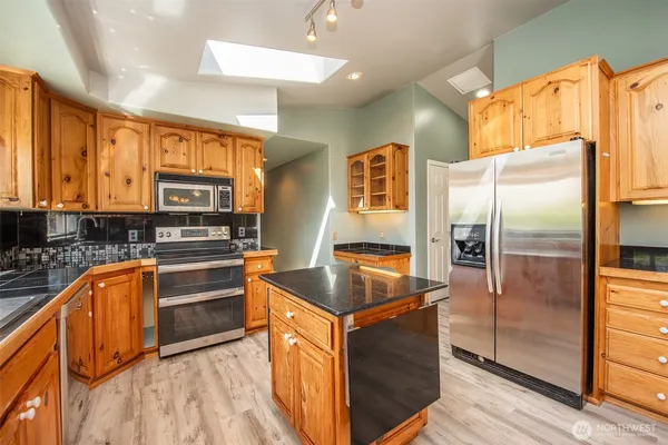 $879,000 | 113 Gold Dust Lane, Sequim, WA 98382