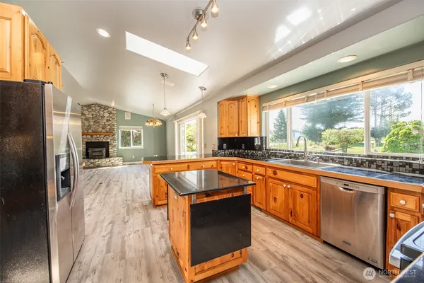 $879,000 | 113 Gold Dust Lane, Sequim, WA 98382