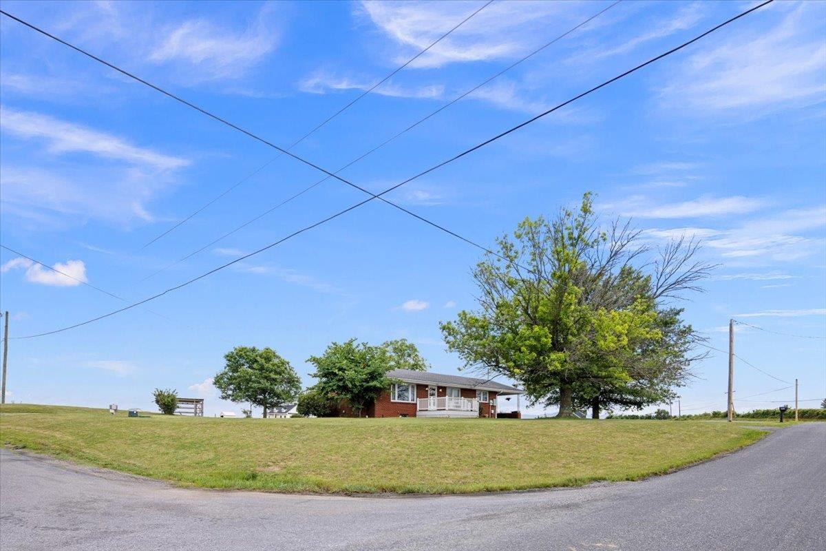 6061 Oak Shade Road Penn Laird, VA 22846 - Photo 10 of 42