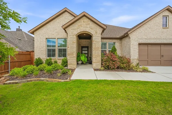 $3,500 | 312 Honey Brook Lane, Aledo, TX 76008