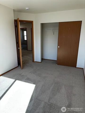 $3,300 | 19352 114th Place Southeast, Kent, WA 98031