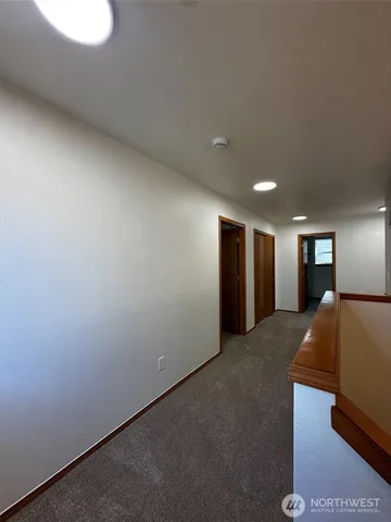 $3,300 | 19352 114th Place Southeast, Kent, WA 98031