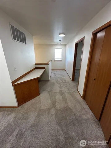 $3,300 | 19352 114th Place Southeast, Kent, WA 98031