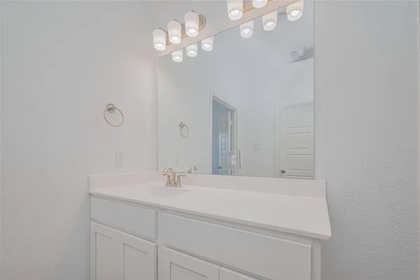 $2,100 | 17722 Pamukkale Place, Tomball, TX 77377