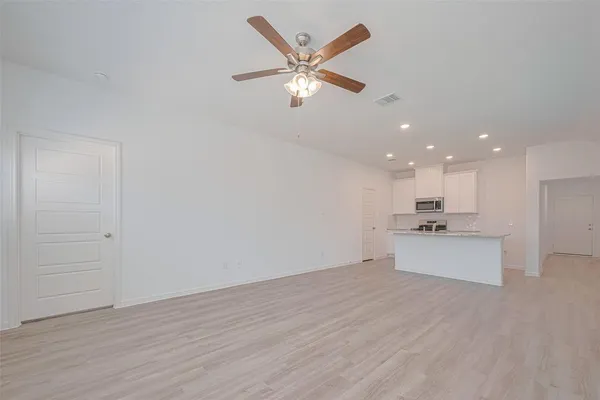 $2,100 | 17722 Pamukkale Place, Tomball, TX 77377