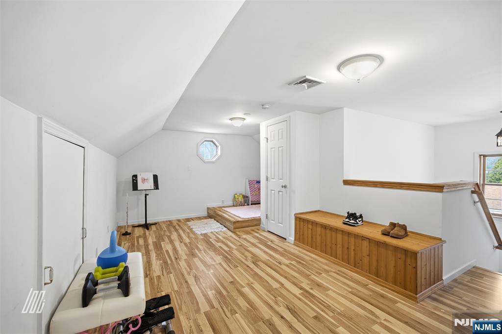 91 Forest Street Closter, NJ 07624 - Photo 30 of 46