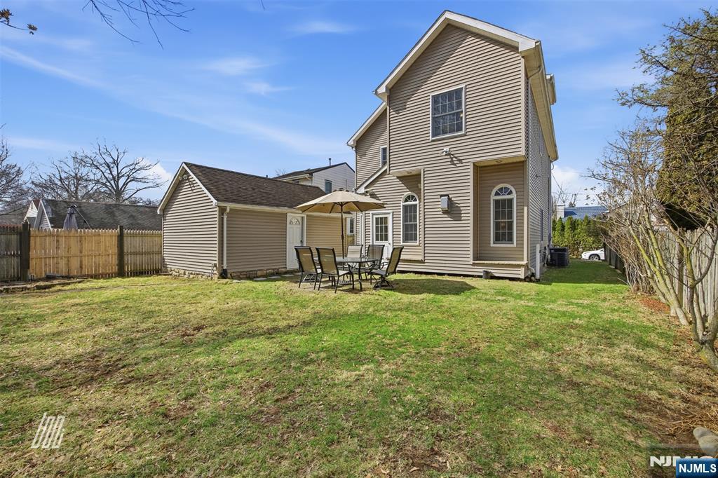 91 Forest Street Closter, NJ 07624 - Photo 36 of 46