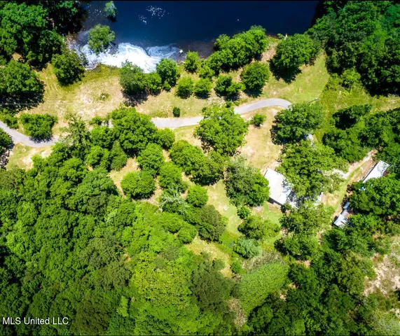 $225,000 | 522 Southgate Road, Hattiesburg, MS 39401