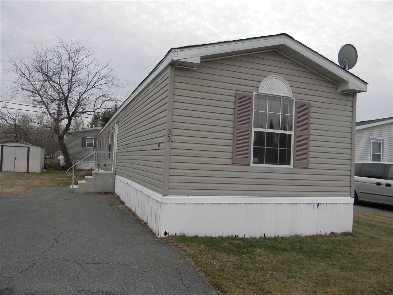 30 Kendall Pond Road, Unit 35 Derry, NH 03038 - Photo 1 of 6 Gallery Image 1