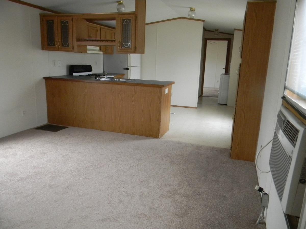 30 Kendall Pond Road, Unit 35 Derry, NH 03038 - Photo 5 of 6 Gallery Image 5