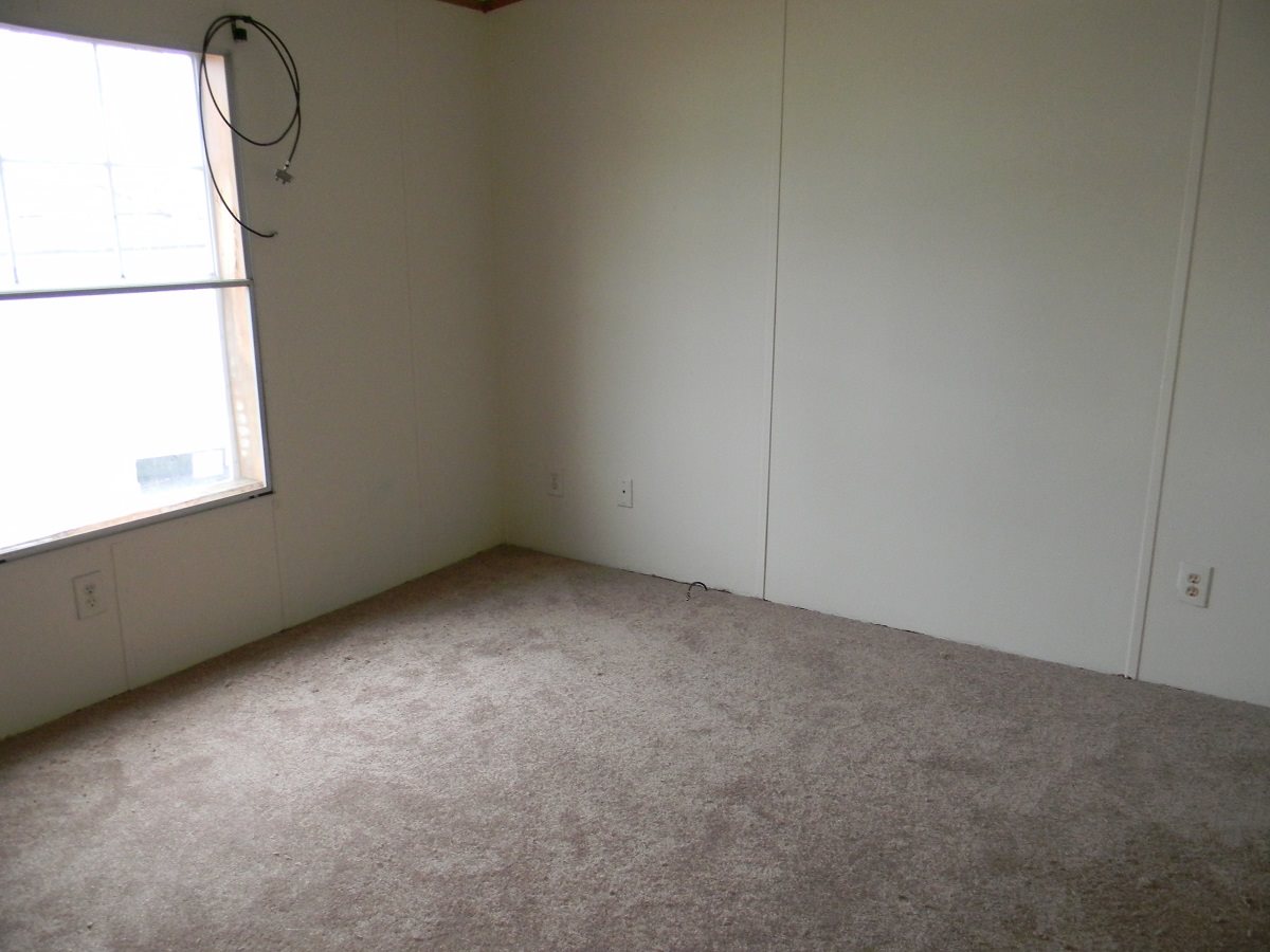 30 Kendall Pond Road, Unit 35 Derry, NH 03038 - Photo 6 of 6 Gallery Image 6