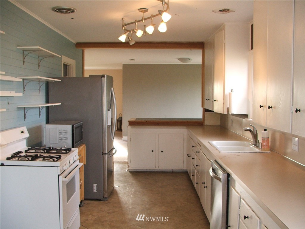 14715 Allen West Road Bow, WA 98232 - Photo 5 of 24 Gallery Image 5