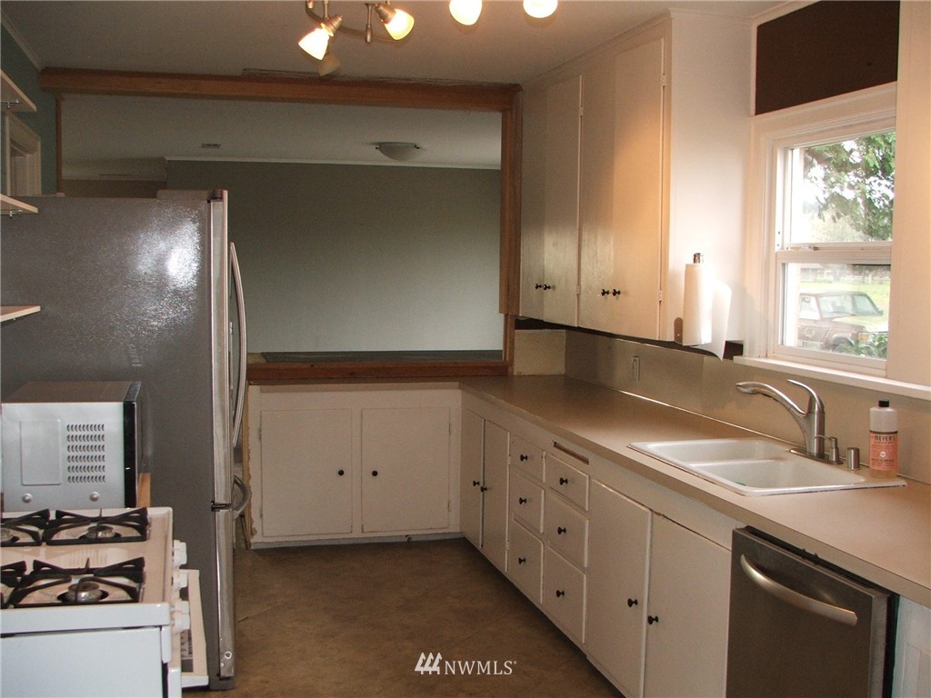 14715 Allen West Road Bow, WA 98232 - Photo 6 of 24 Gallery Image 6