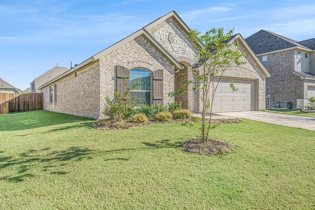 $2,595 | 2805 Chestnut Lane, Melissa, TX 75454
