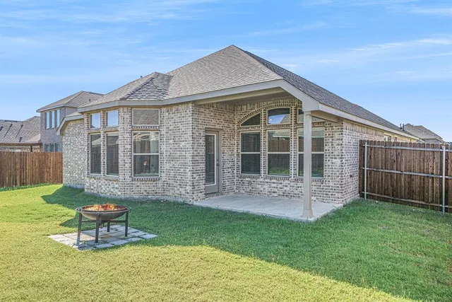 $2,595 | 2805 Chestnut Lane, Melissa, TX 75454