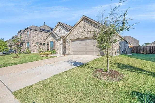 $2,595 | 2805 Chestnut Lane, Melissa, TX 75454