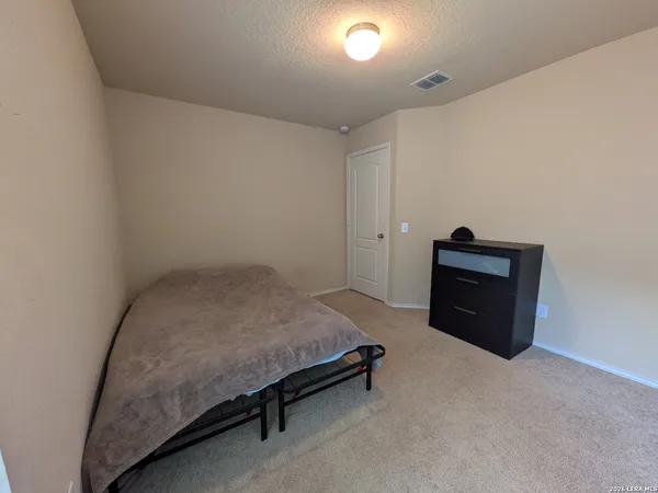 $1,800 | 10515 Royal Estate, San Antonio, TX 78245