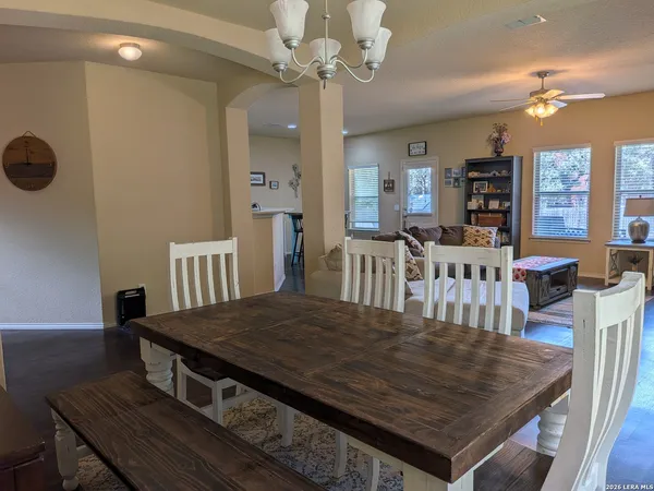 $1,800 | 10515 Royal Estate, San Antonio, TX 78245