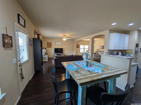 $1,800 | 10515 Royal Estate, San Antonio, TX 78245