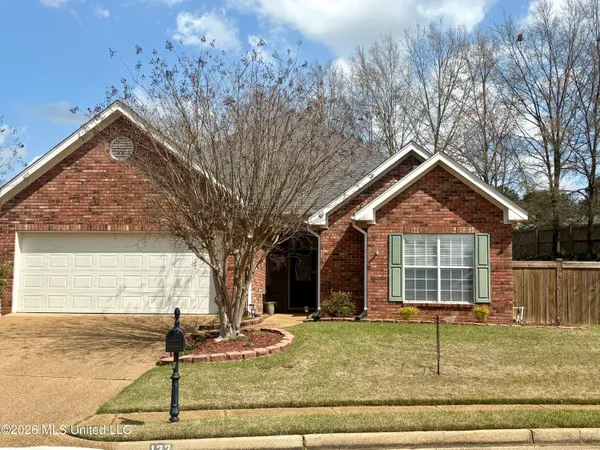 $279,900 | 122 Pavilion Drive, Brandon, MS 39042