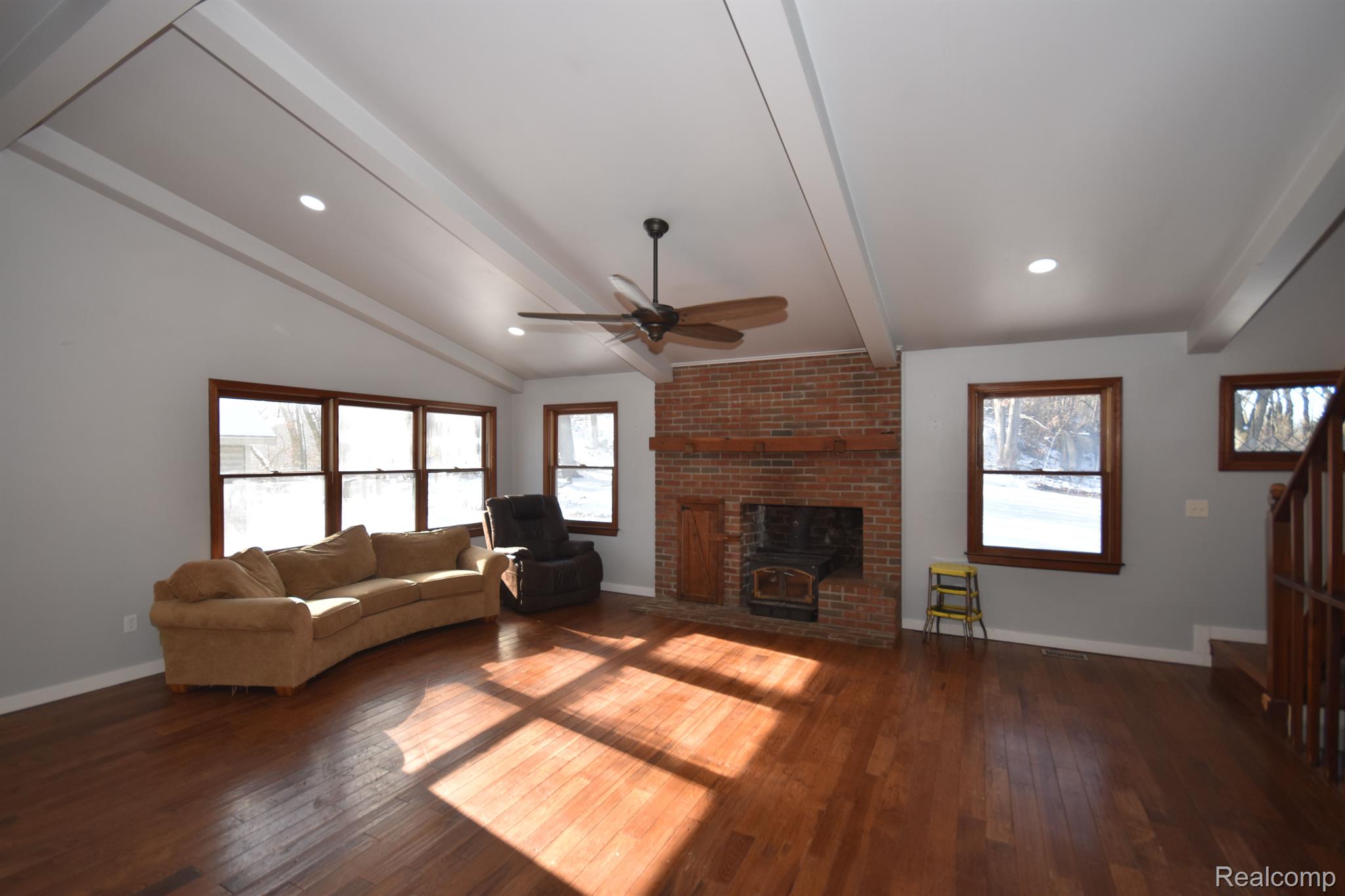 9417 Mabley Hill Road Fenton, MI 48430 - Photo 8 of 22 Gallery Image 8