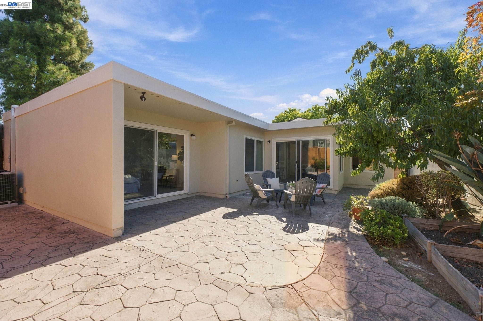 3817 Dryden Road Fremont, CA 94555 - Photo 28 of 32 Gallery Image 28