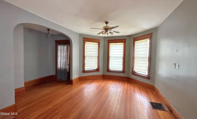 $260,000 | 2220-2222 Campbell Avenue, Schenectady, NY 12306