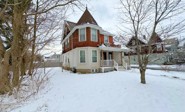 $260,000 | 2220-2222 Campbell Avenue, Schenectady, NY 12306