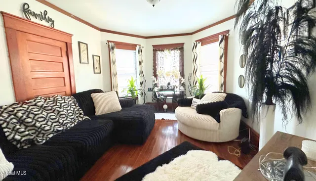 $260,000 | 2220-2222 Campbell Avenue, Schenectady, NY 12306