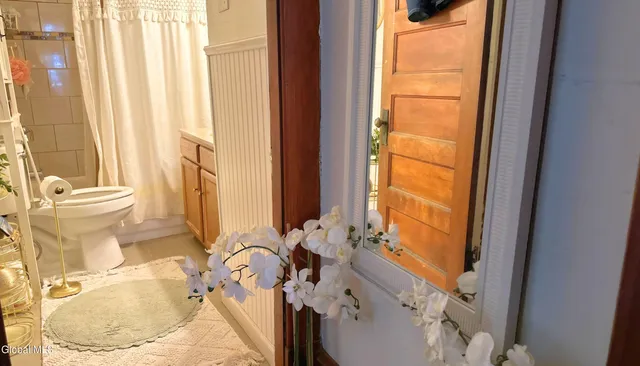 $260,000 | 2220-2222 Campbell Avenue, Schenectady, NY 12306