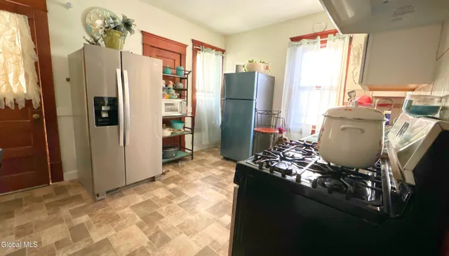 $260,000 | 2220-2222 Campbell Avenue, Schenectady, NY 12306