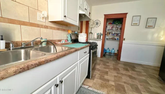 $260,000 | 2220-2222 Campbell Avenue, Schenectady, NY 12306