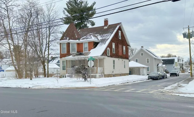 $260,000 | 2220-2222 Campbell Avenue, Schenectady, NY 12306