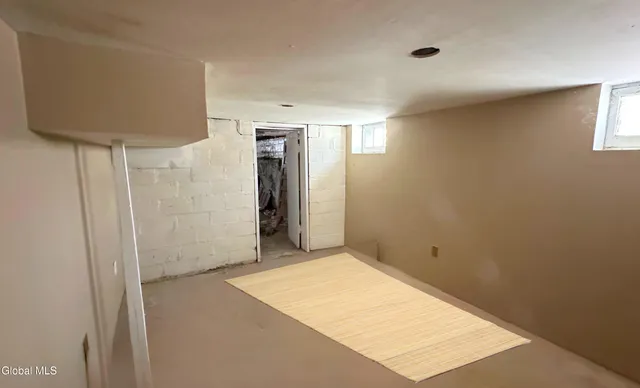 $260,000 | 2220-2222 Campbell Avenue, Schenectady, NY 12306