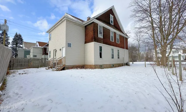 $260,000 | 2220-2222 Campbell Avenue, Schenectady, NY 12306