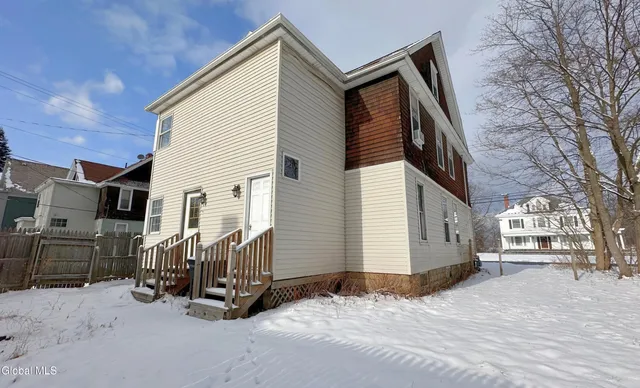 $260,000 | 2220-2222 Campbell Avenue, Schenectady, NY 12306