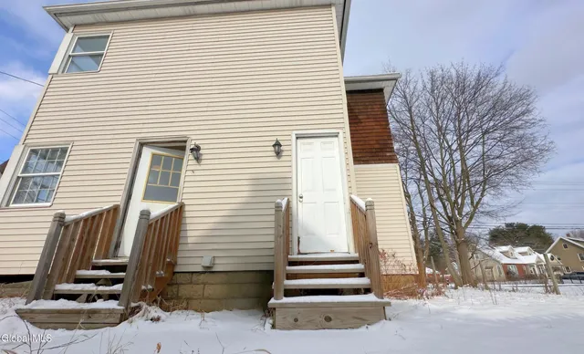 $260,000 | 2220-2222 Campbell Avenue, Schenectady, NY 12306