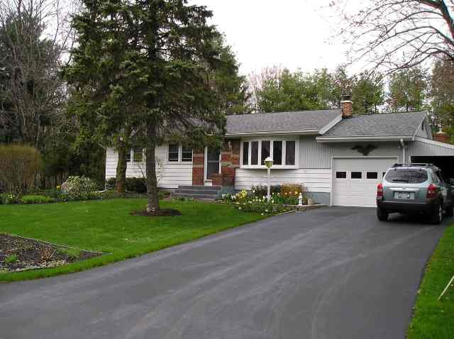 8 Paul Road Schodack, NY 12033 - Photo 2 of 12 Photo 2