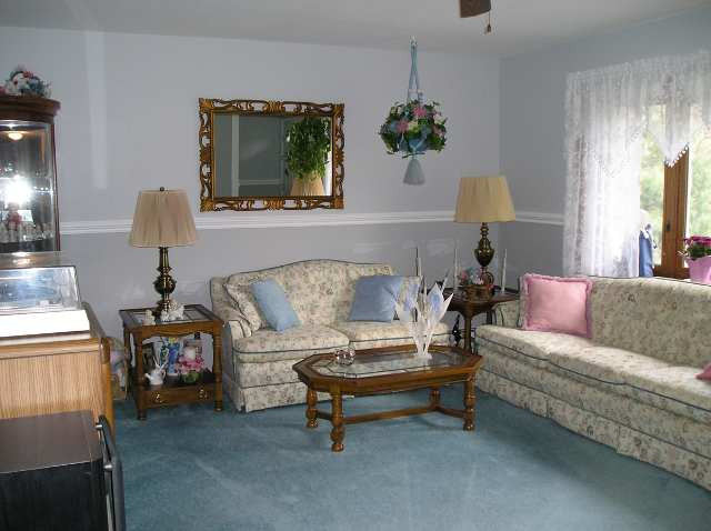 8 Paul Road Schodack, NY 12033 - Photo 4 of 12 Photo 4