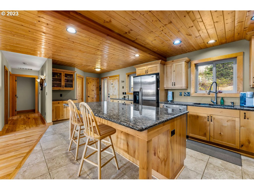 194 Star Road Kalama, WA 98625 - Photo 6 of 32 Gallery Image 6