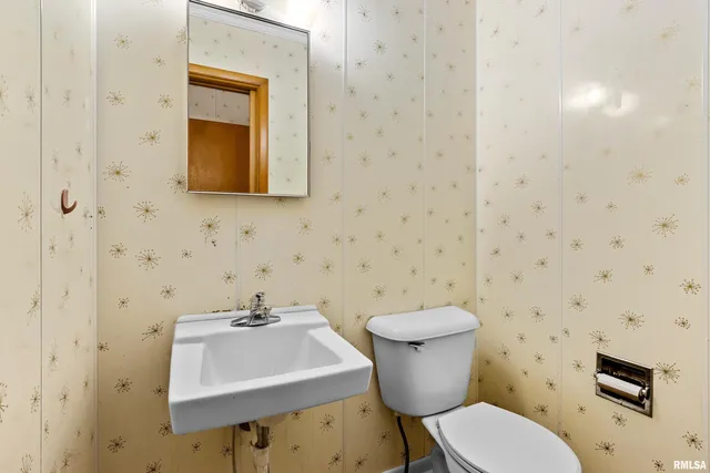 $185,000 | 11 Sandalwood Lane, Bartonville, IL 61607