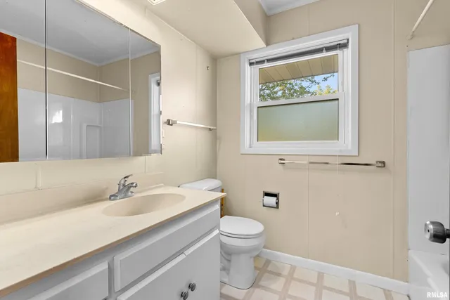 $185,000 | 11 Sandalwood Lane, Bartonville, IL 61607