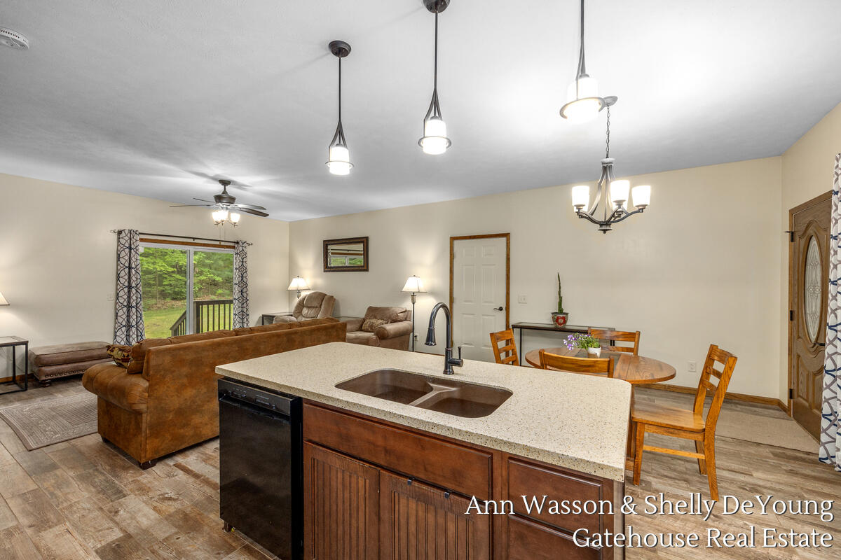 11250 Rooksby Street Sand Lake, MI 49343 - Photo 7 of 37 11250-Rooksby_008