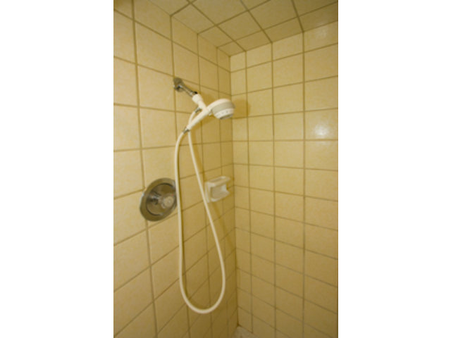 191 Greenbrier Drive Aptos, CA 95003 - Photo 15 of 19 a bathroom with a shower