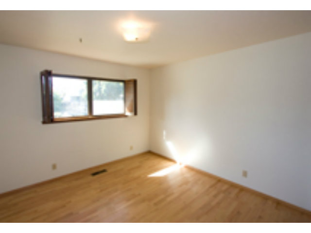 191 Greenbrier Drive Aptos, CA 95003 - Photo 18 of 19 an empty room with windows