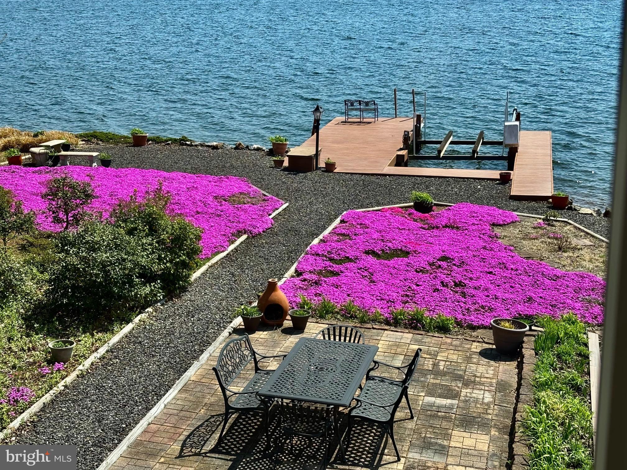 102 Flat Run Locust Grove, VA 22508 - Photo 2 of 60 Springtime at the lake!