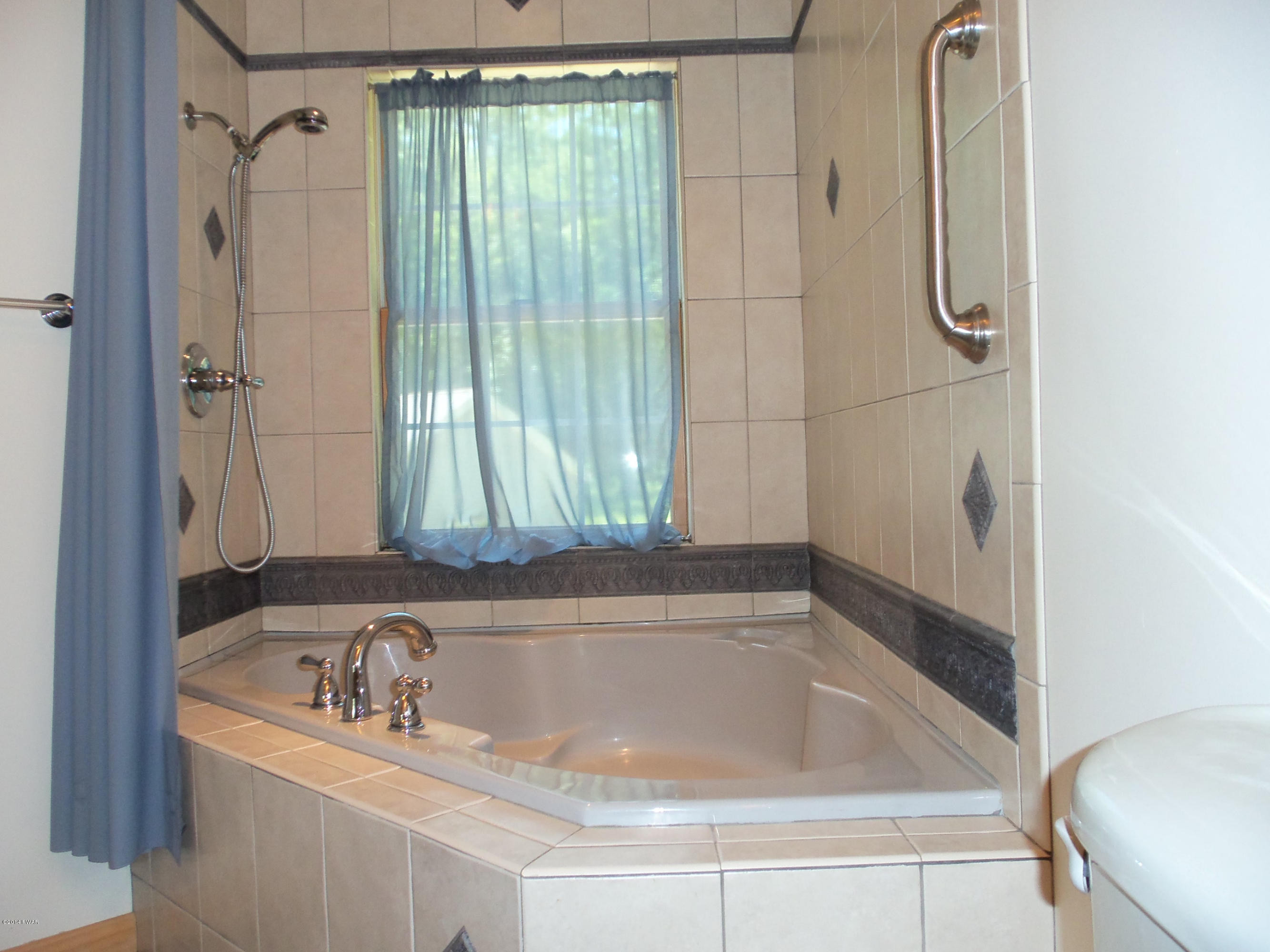 229 Deer Run Road Hawley, PA 18428 - Photo 31 of 54 Gallery Image 31