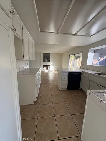$2,850 | 4622 Moonraker Road, Palmdale, CA 93552