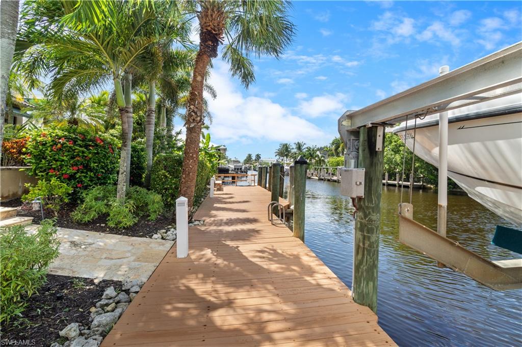 611 18th Avenue South Naples, FL 34102 - Photo 32 of 32 a park with water view