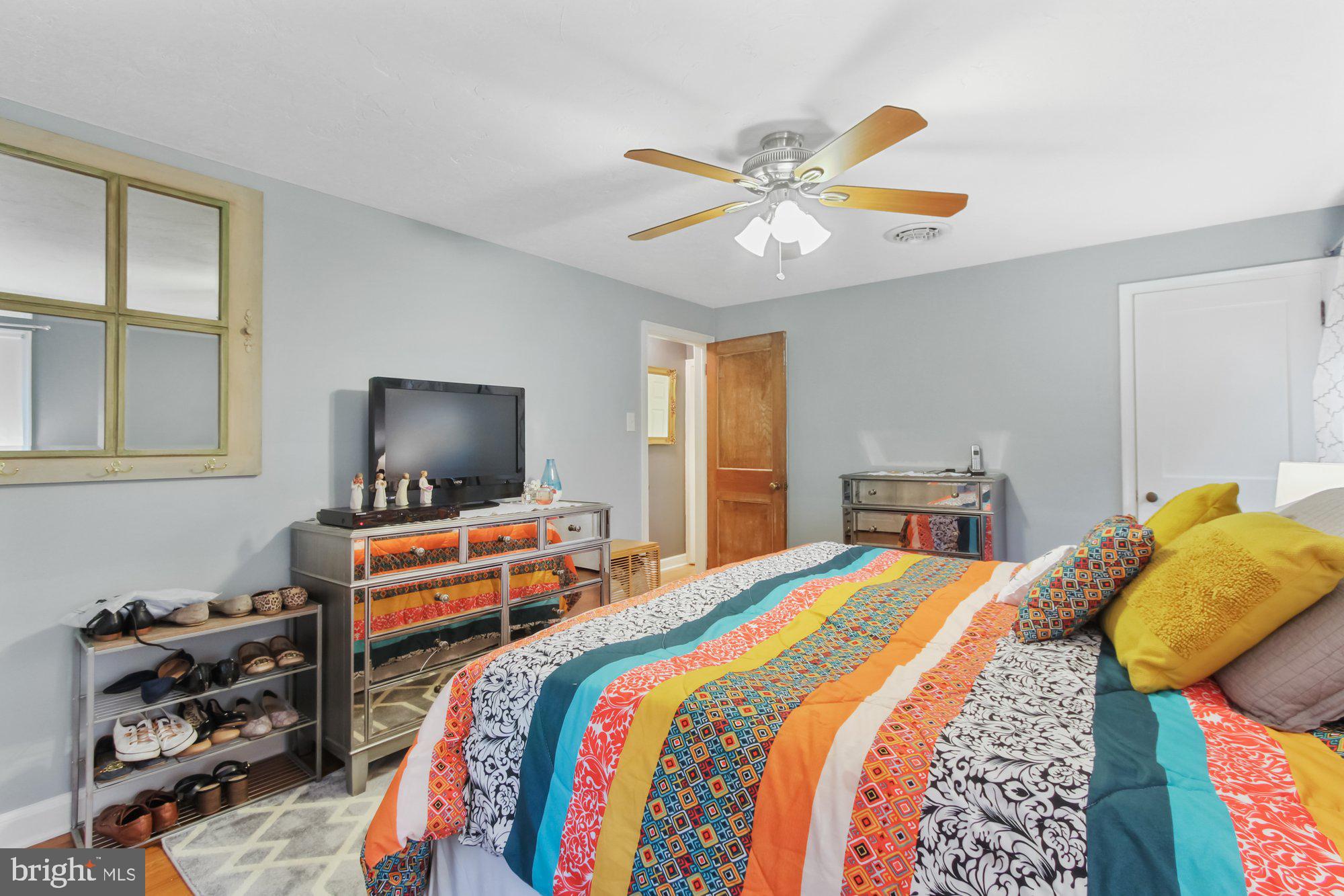 403 Creston Road York, PA 17403 - Photo 14 of 28 Gallery Image 14